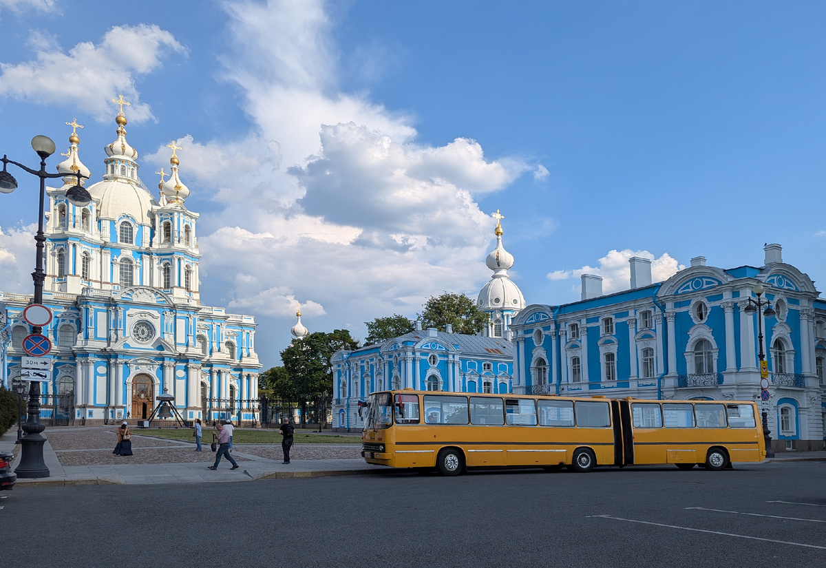 на маршруте Т2 - Икарус (ранее я катался на ЛАЗ-695Н, а может быть и ПАЗ-672М)