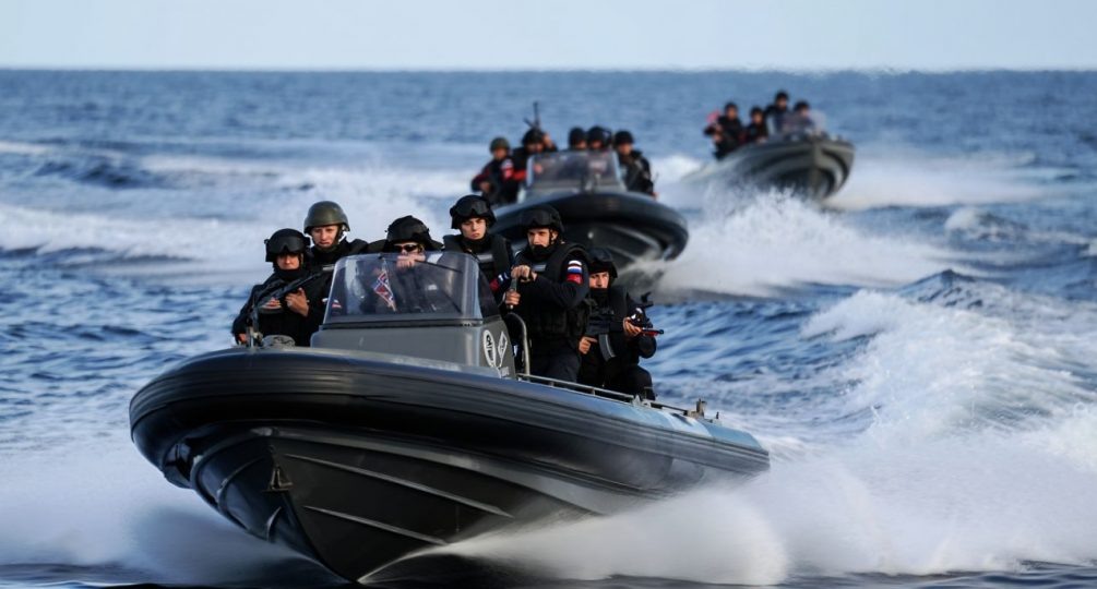 Британия в бешенстве: ее офицеры захвачены в Очакове российским спецназом – наши бойцы проникли в украинский тыл на катерах