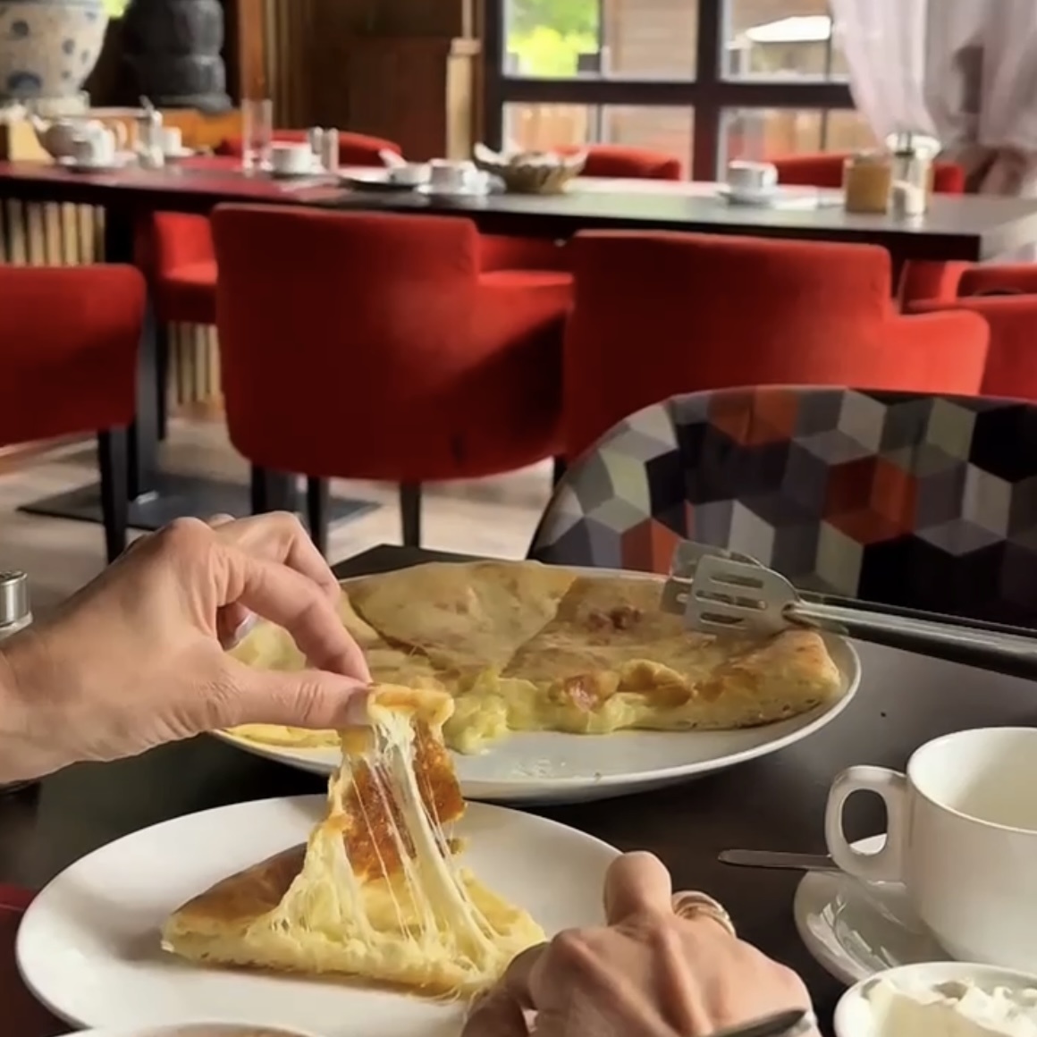 Уалибах, Осетинский пирог с сыром