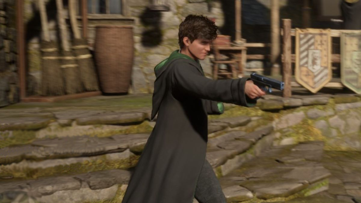 Котик-бандит в GTA 5 и Hogwarts Legacy с пушками: безумные игровые моды