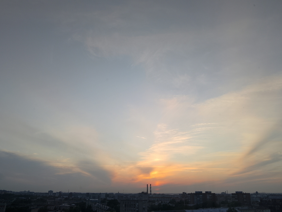 Закат в последний июльский день 2025 года, фото автора