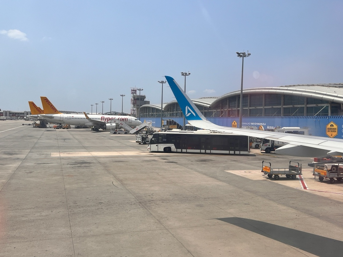Аэропорт Сабиха Гёгчен. Стамбул