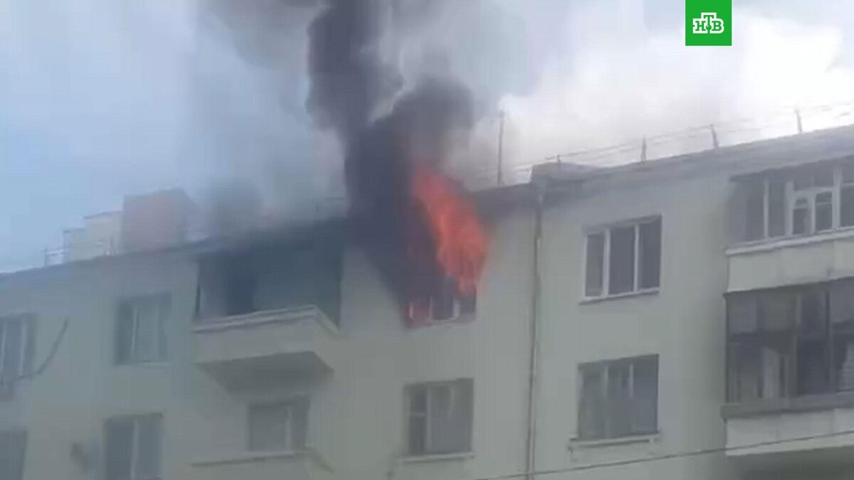    Один человек погиб при пожаре в пятиэтажке в подмосковной Балашихе
