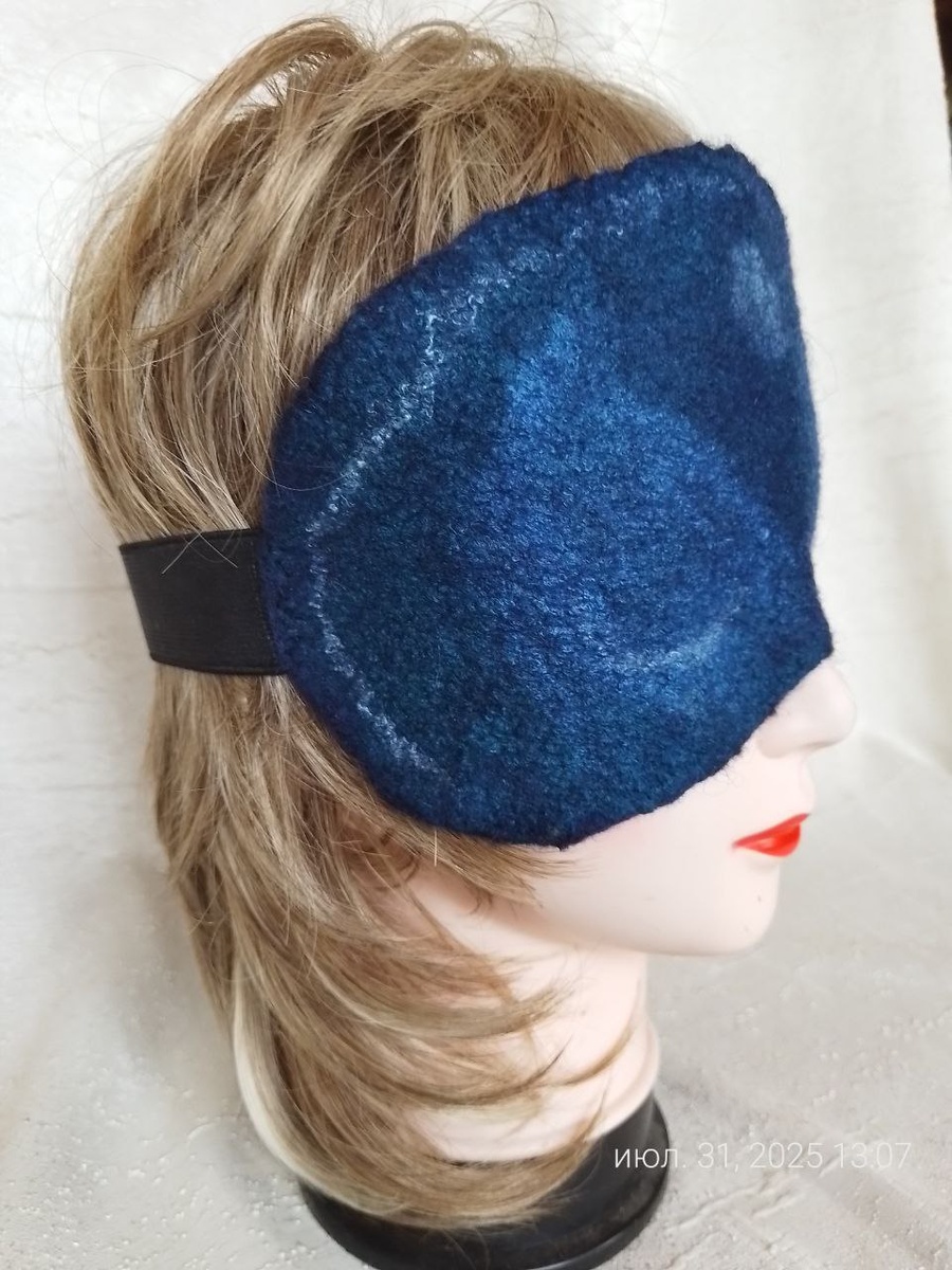 Маска мягко облегает переносицу. Она тоже в комфортном тепле, что для многих очень важно. (фото автора)