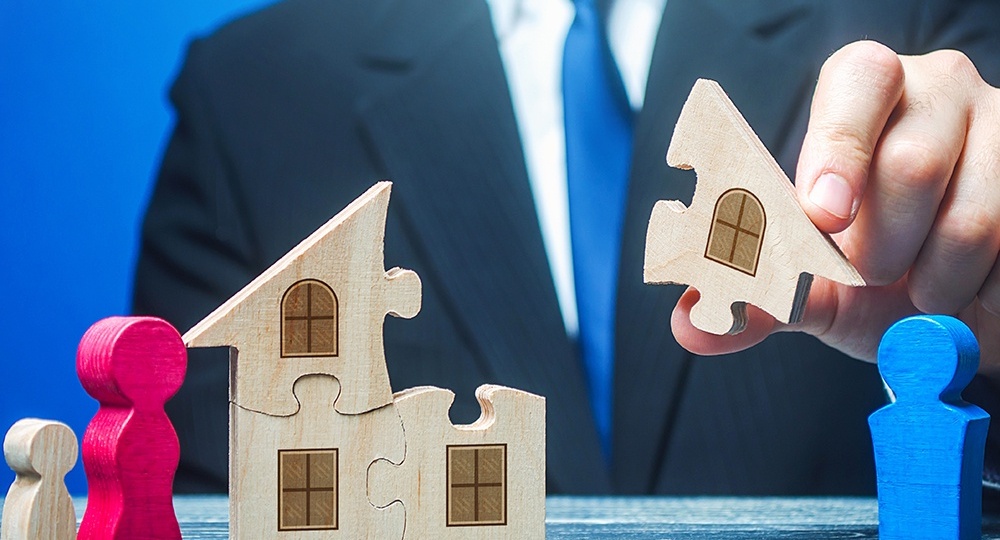 Верховный суд разрешил дарить свою квартиру по частям