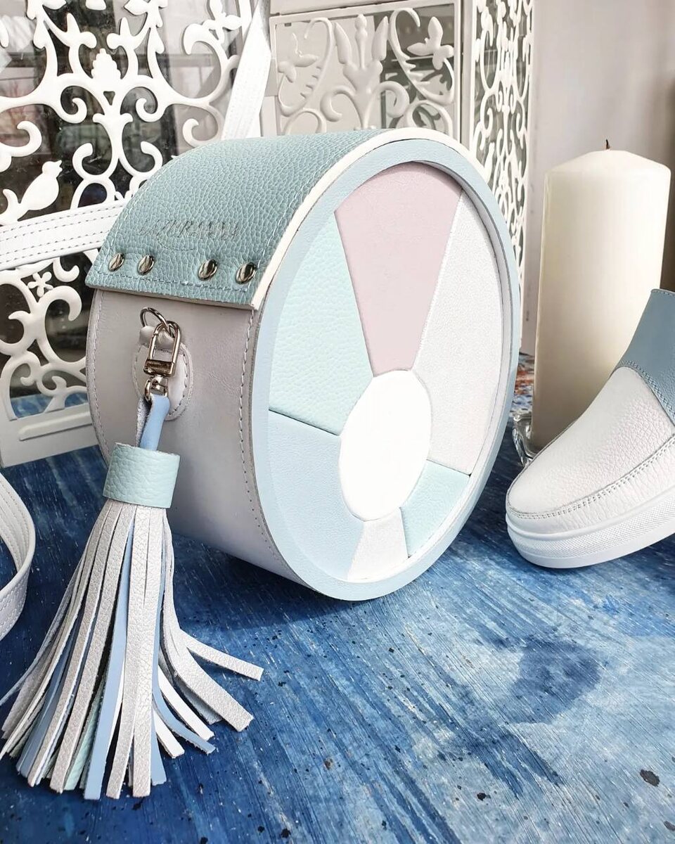 Листайте вправо, чтобы увидеть больше изображений