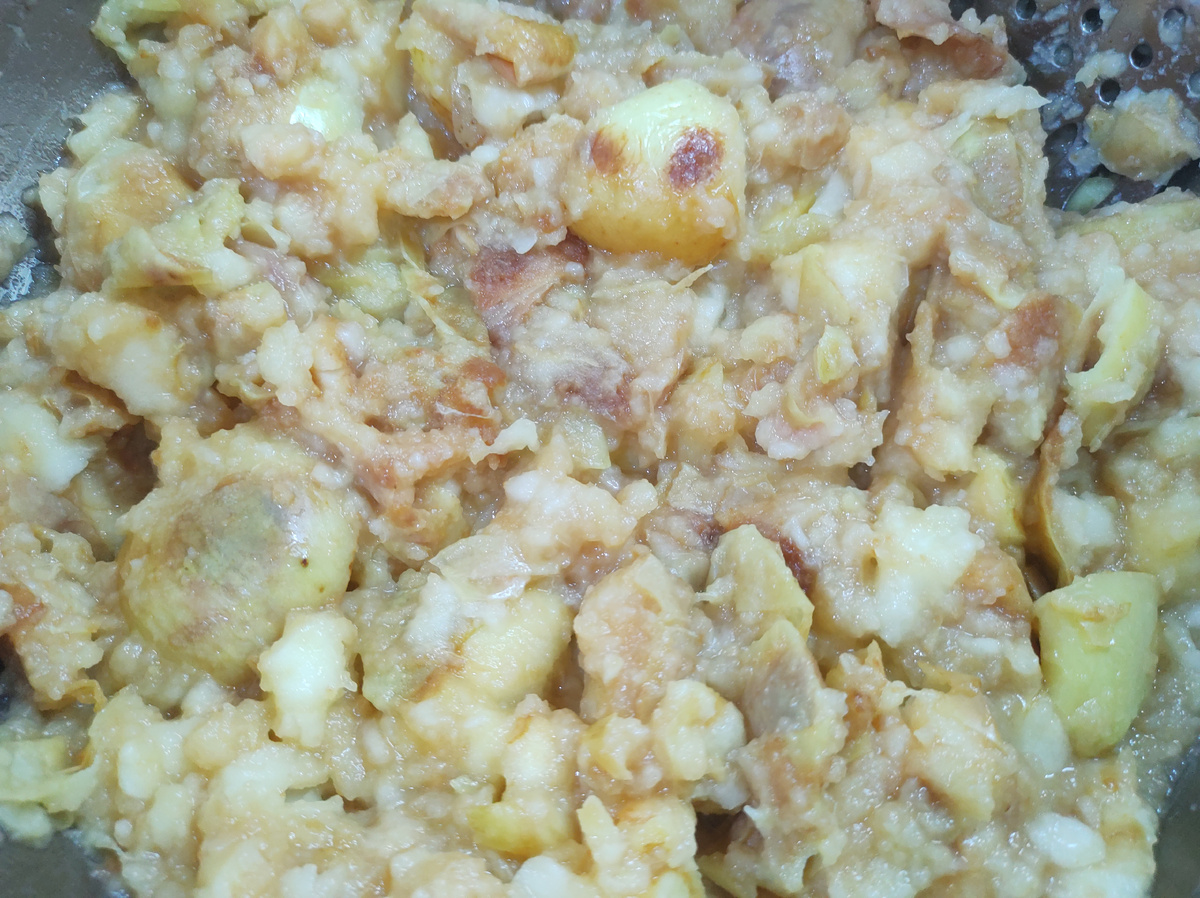 Готовые мягкие яблоки