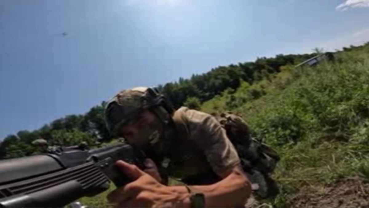    Штурмовые группы 177 полка морской пехоты тренируются в курском приграничье