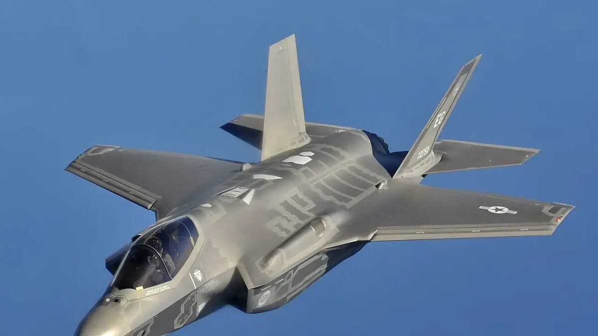    Истребитель F-35
