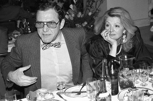    Эмануил Виторган и Алла Балтер в ресторане «Славянский базар», 1980 год. Фото: РИА Новости/ Галина Кмит