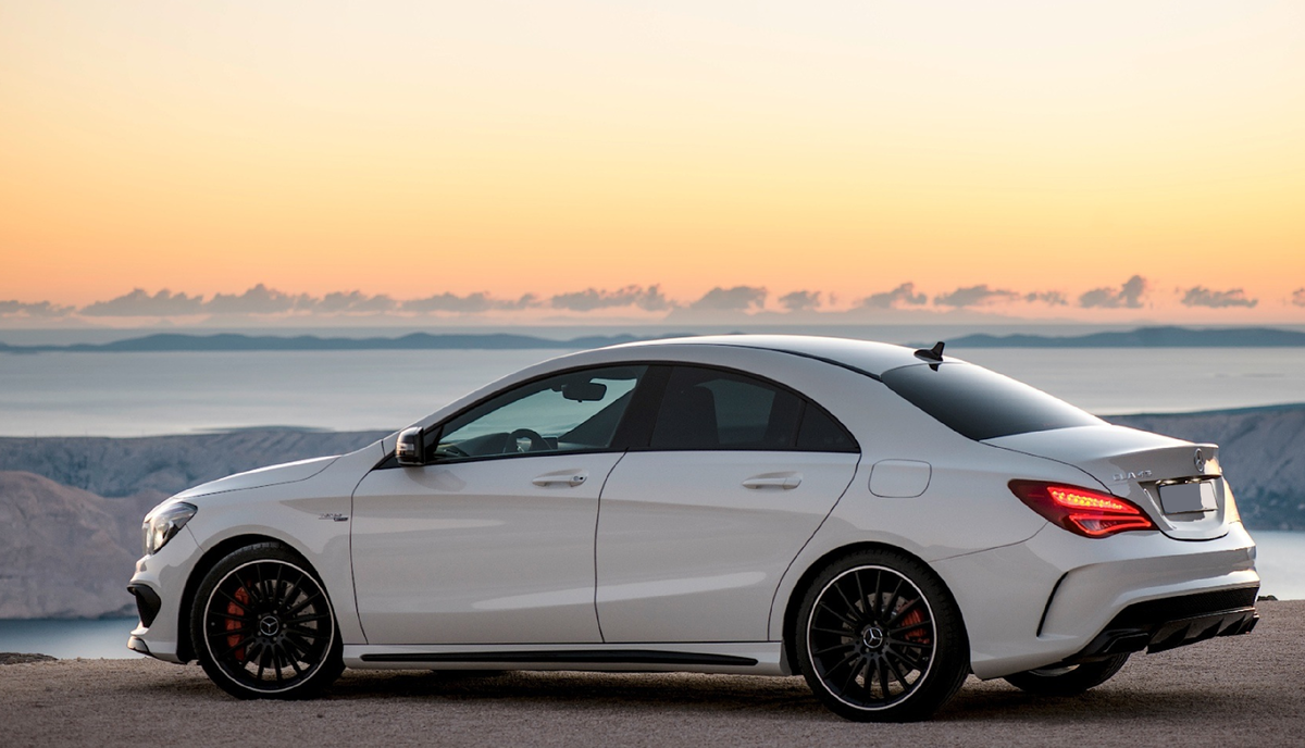 MERCEDES BENZ CLA (C117)
