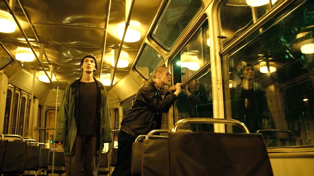 Кадр из к/ф «Путешествие на солнце и обратно».