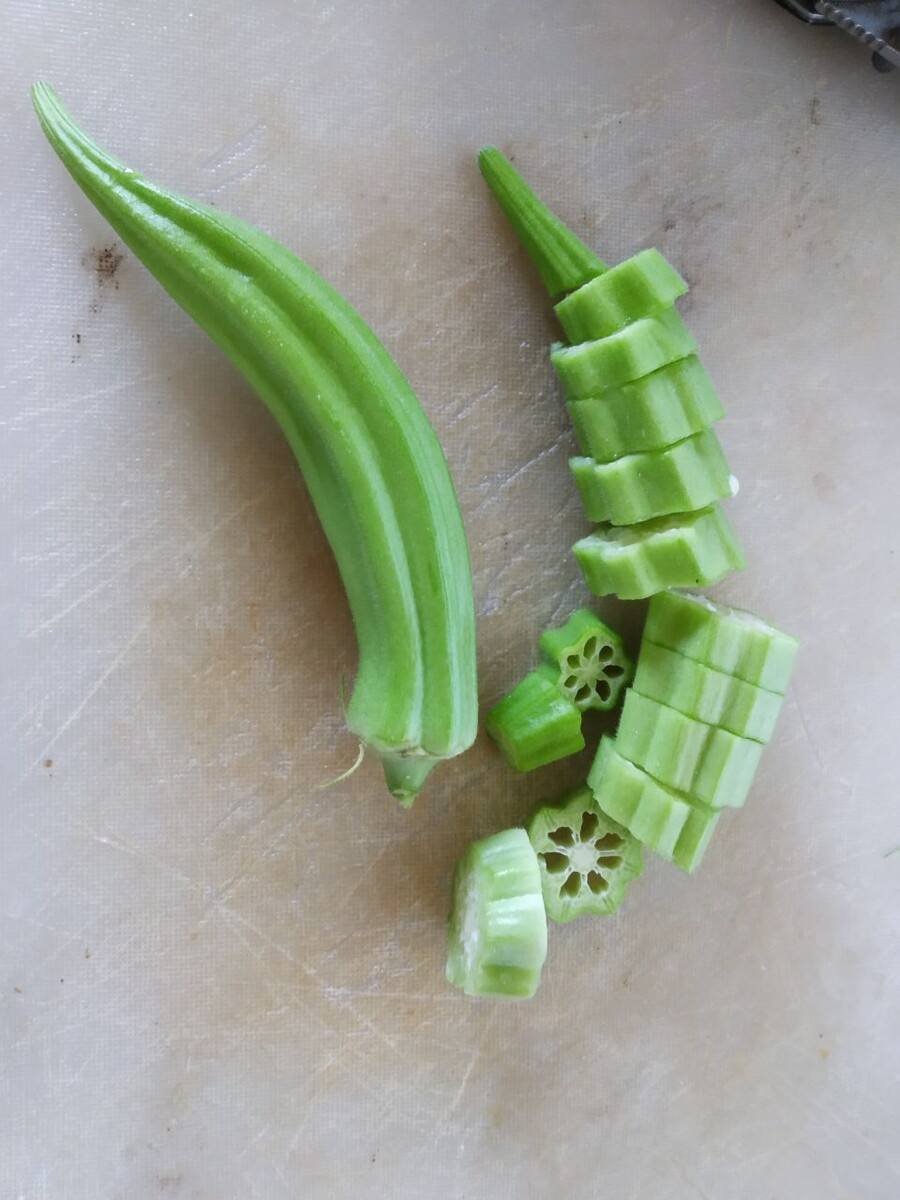 Наконец-то выросла, а то всё выпендривалась)