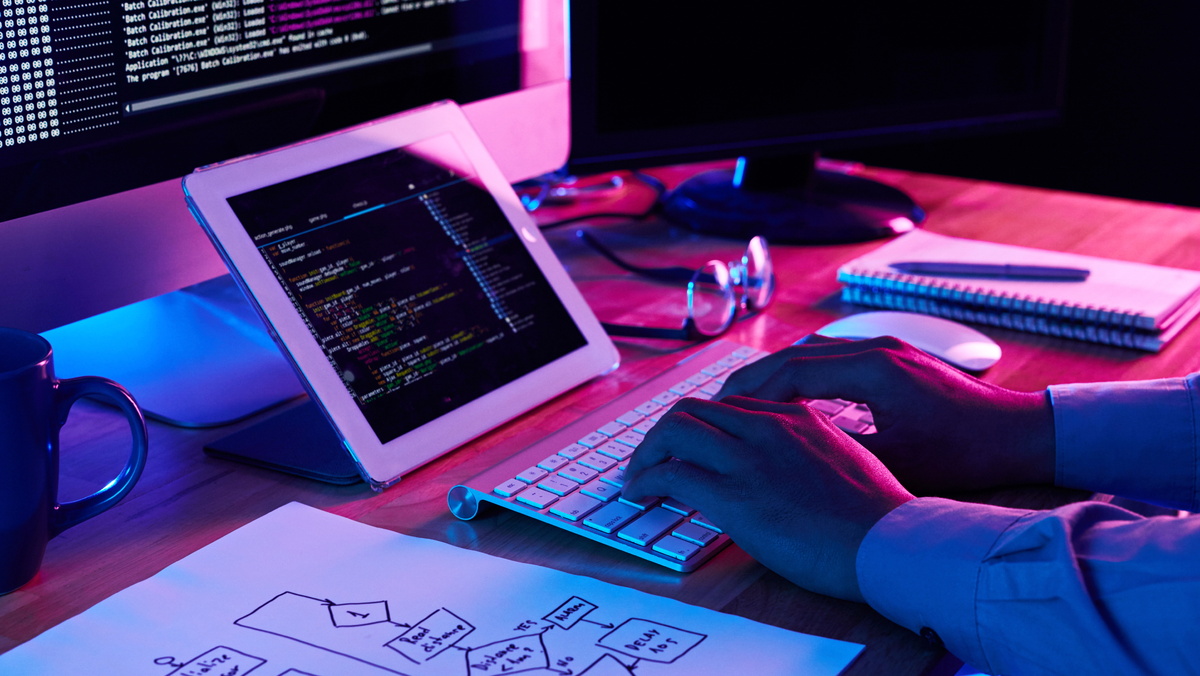    Югорские разработчики получили 1 млн рублей на создание пожарных роботов