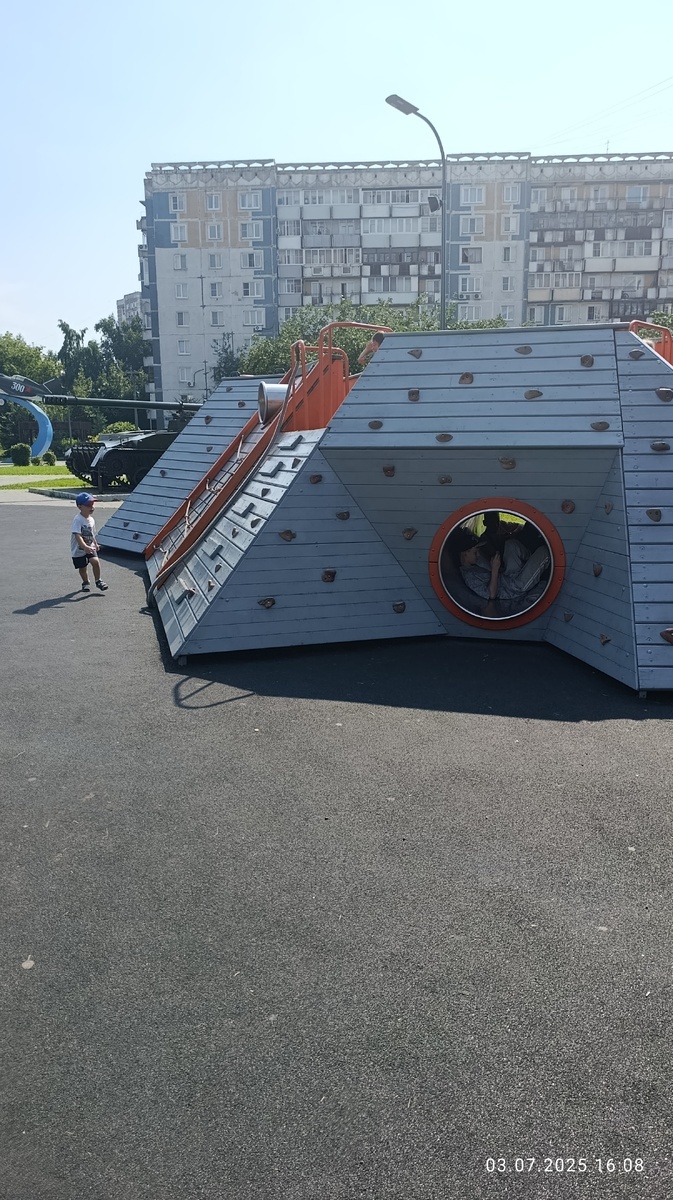 Детская площадка. Фото мои