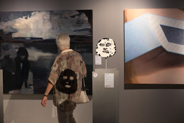    «Один из моих проектов называется „ИМАГО“ и он связан с масками. Тут две основные идеи».   
Фото предоставлено М. Роговым