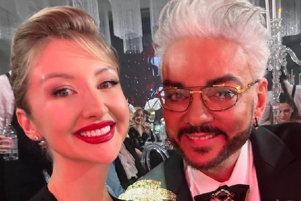    Филипп Киркоров и Марго Овсянникова Социальные сети