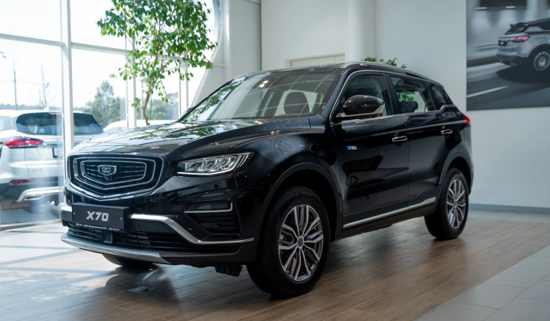 Belgee X70 2023 года выпуска можно найти в Беларуси за 1,8 млн руб., всего на 150 тыс. дороже новой Vesta SW Comfort. Фото с просторов интернета