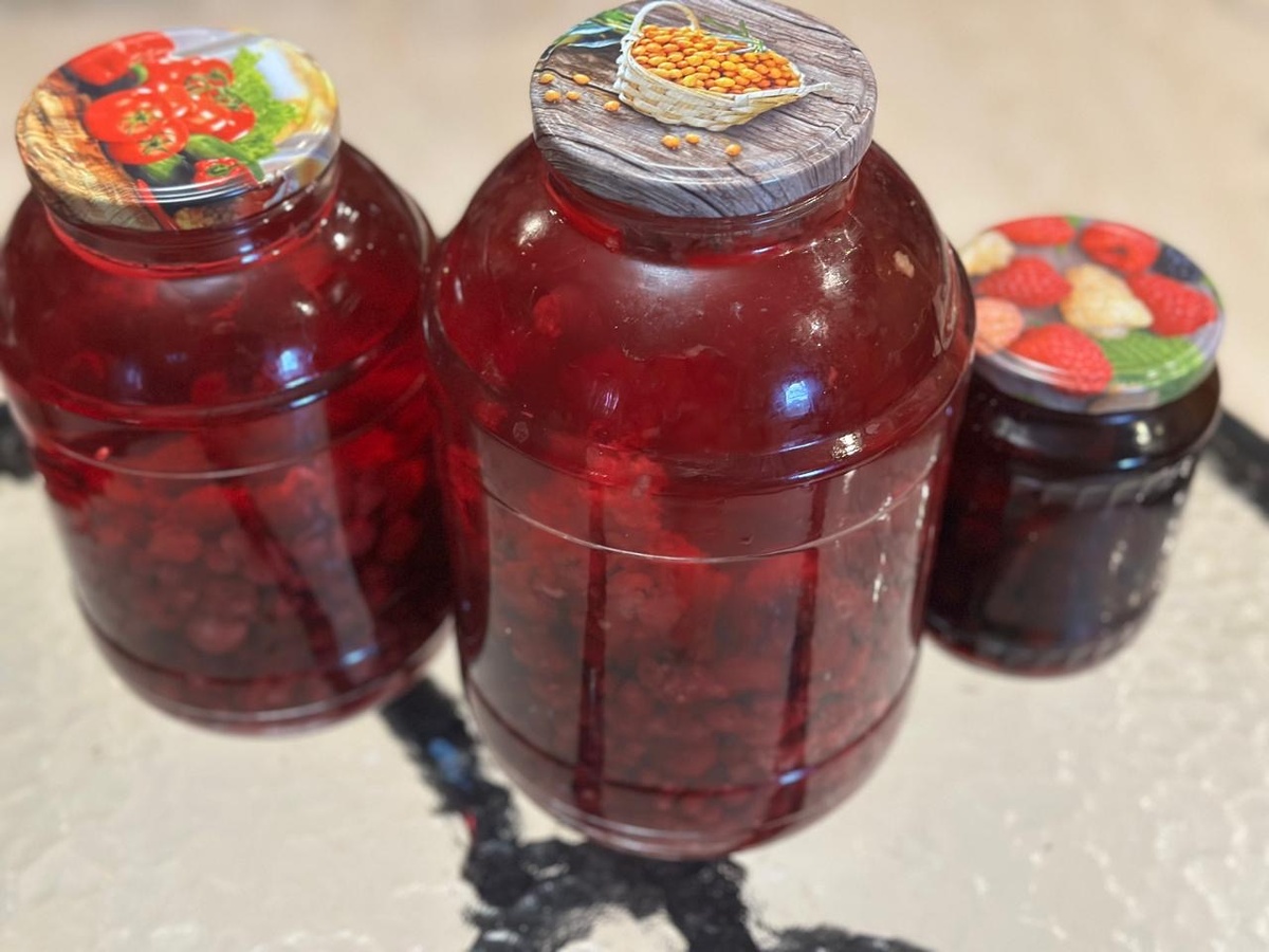 Сегодня делала настойку, которая называется ,, Приворот Адама’’ из бабушкиного блокнота 