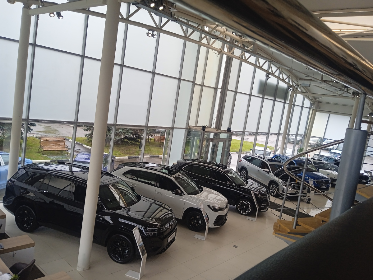 Вот такая конюшня для железных коней)) 