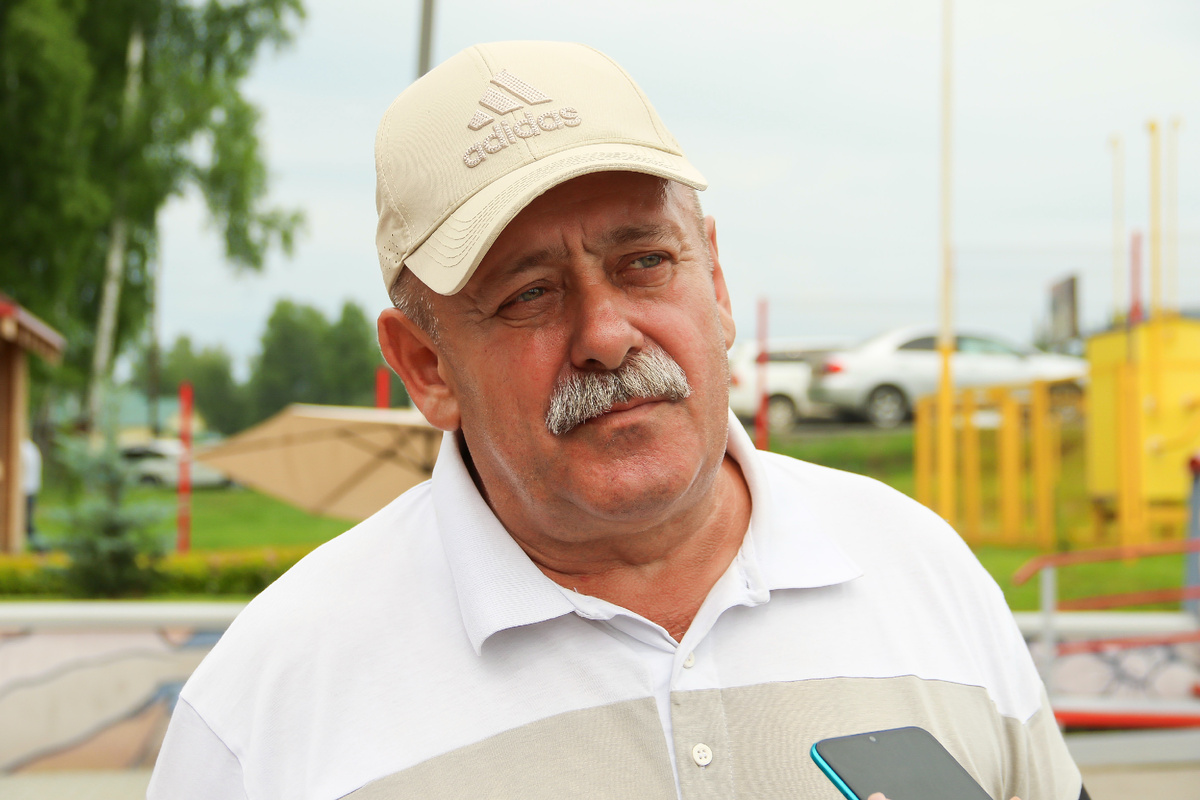 Александр Вайс