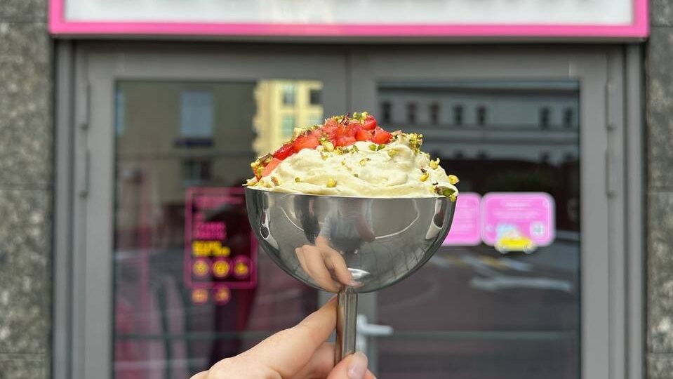 Рецепт овсяной каши в креманке! С ревенем и соусом сабайон