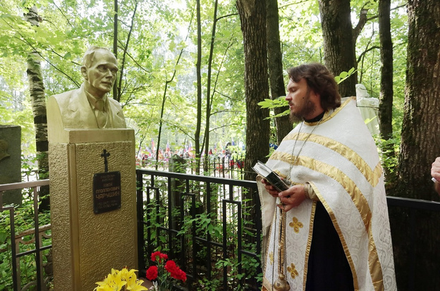    В Кирове почтили память архитектора Ивана Чарушина