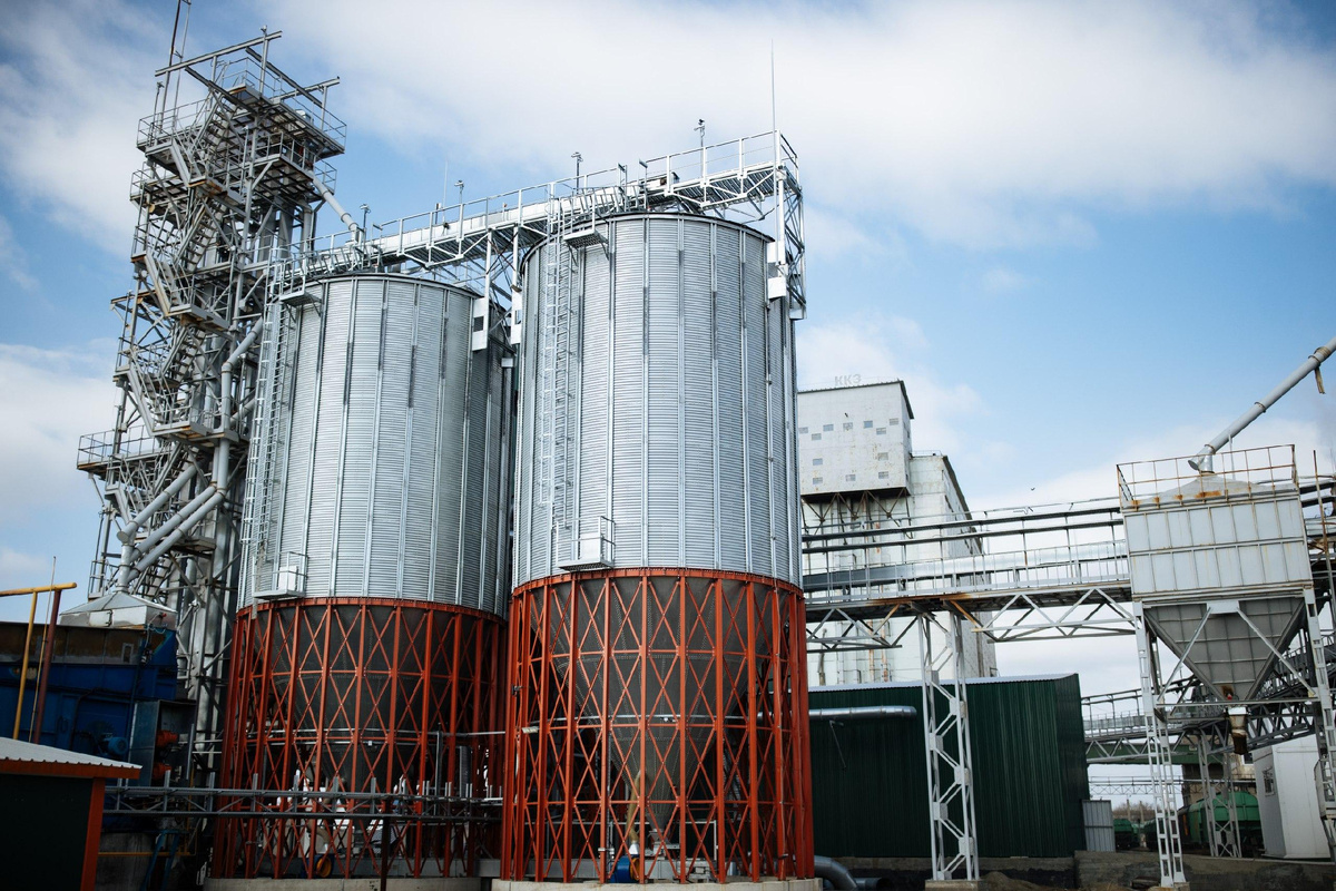Конусные силосные ёмкости СКС, металлоконструкции и оборудование
