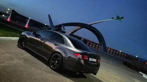 Honda Accord восьмого поколения — машина с характером.
