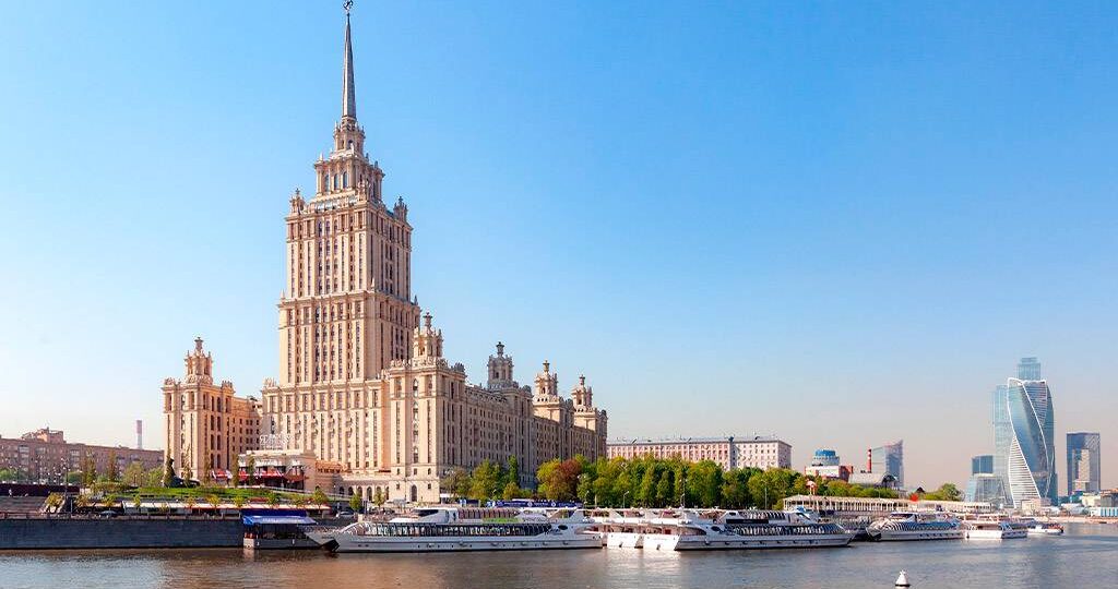 Топ-15 отелей Москвы