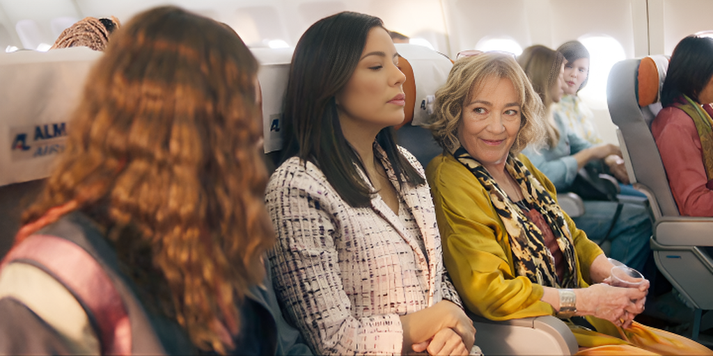 Ева Лонгория и Кармен Маура в сериале "Земля женщин" (США, Испания)