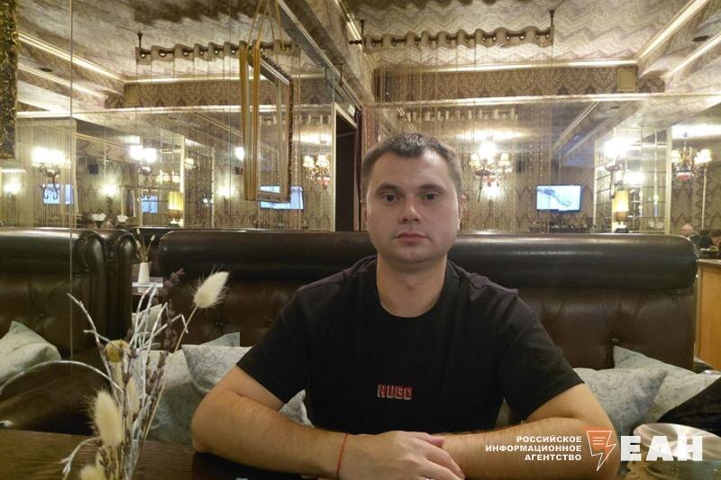    Виталий Безруков дал интервью ЕАН