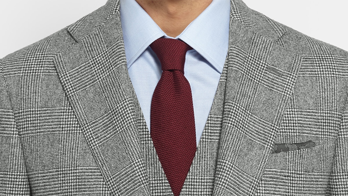 Клетка Глен на классическом мужском костюме