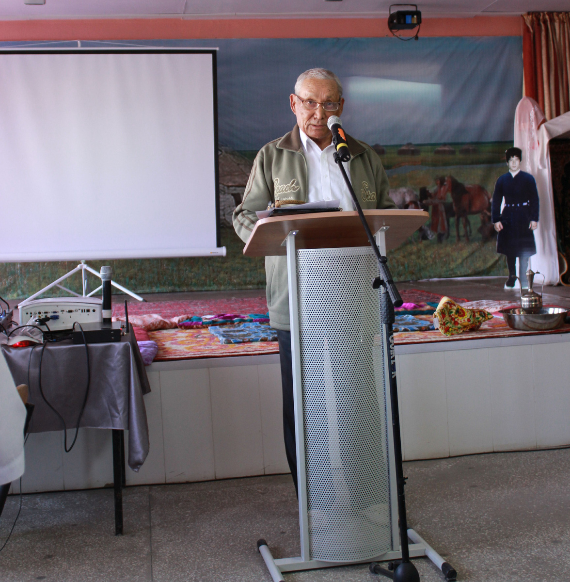 Выступление Р.Джуманова на Джанибековских чтениях