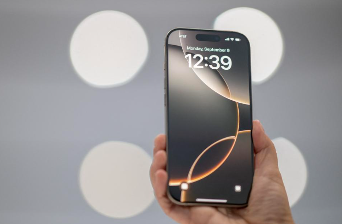 Что слышно про iPhone 17 Pro? Взрывной дизайн и камеры, которые перевернут игру