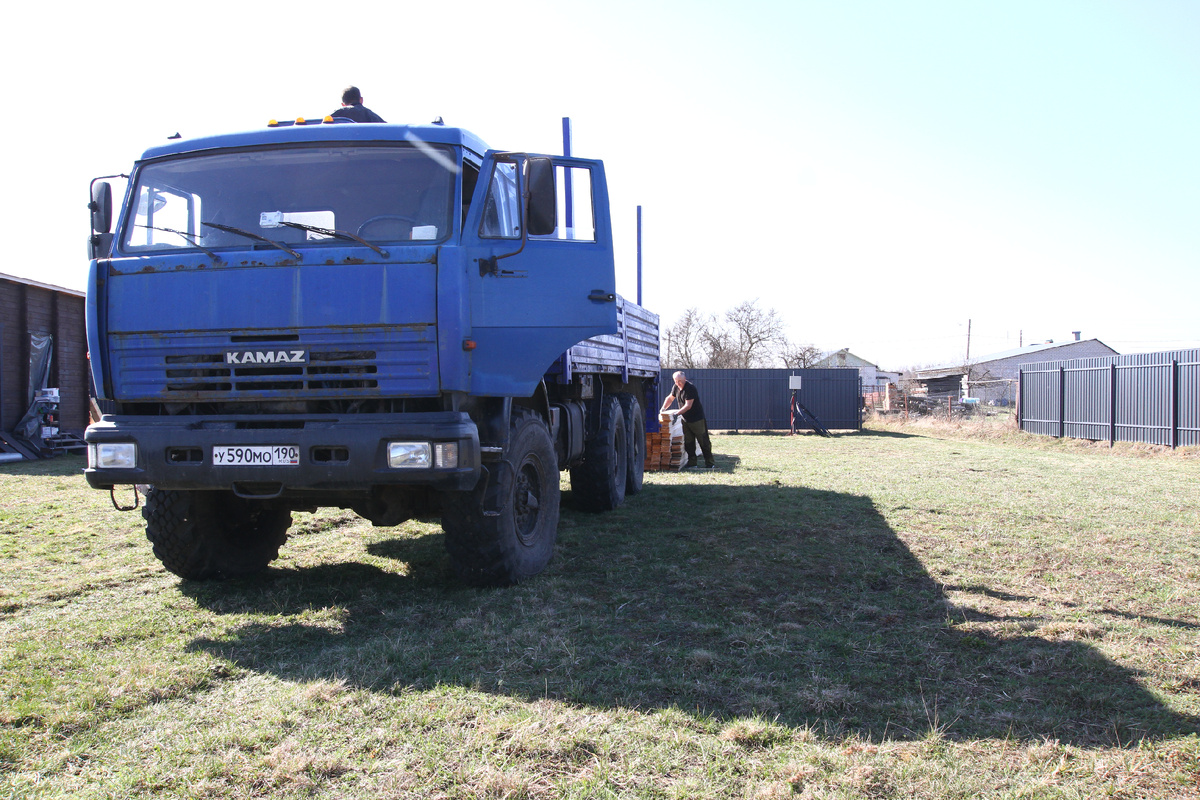 Приехали материалы первой очереди
