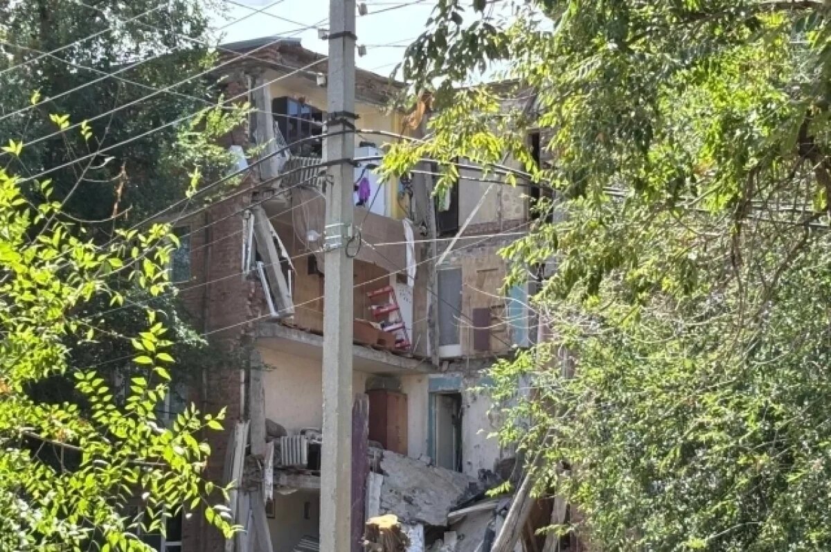    Обрушенный дом в Астрахани останется под охраной до начала сноса