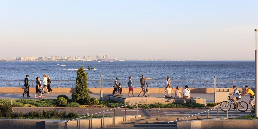 ОТ ПАРКОВ ДО МОРЯ: ШЕСТЬ МЕСТ ДЛЯ ПРОГУЛОК В ПЕТЕРБУРГЕ