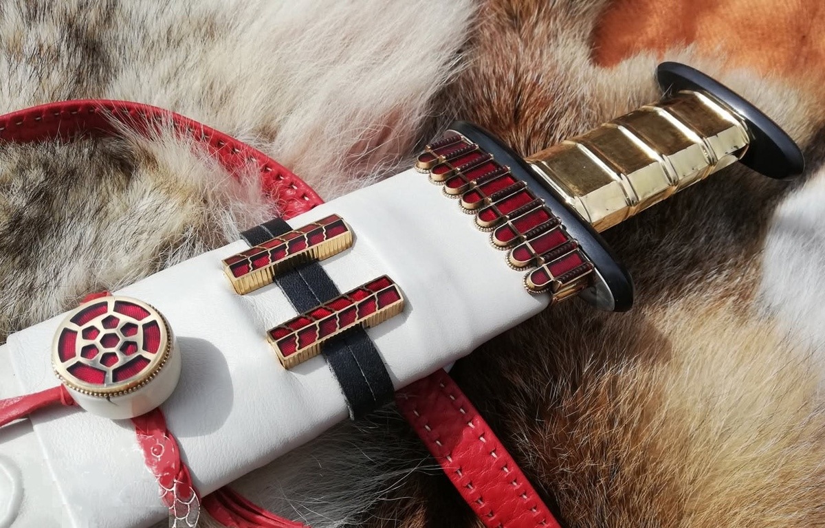 Самое ценное что у тебя есть.