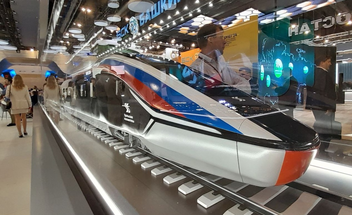    Проект поезда ВСМ. Фото: Мойка78