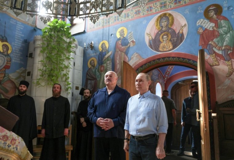 Президент России отметил, что встреча стала ежегодной традицией, а также подчеркнул высокий уровень сотрудничества между двумя странами. Фото: Гавриил Григоров / РИА Новости