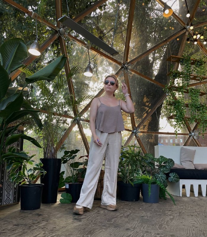 Автопортреты в Планетарии на Обводном вот на днях, свет - отпад