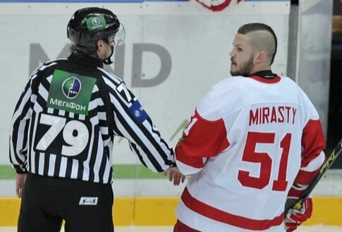 Изображение из открытых источников ("Витязь" в 2011 году)