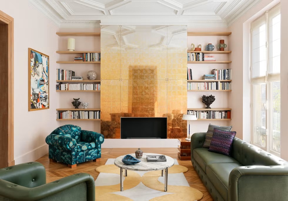 Зеркальный камин в проекте Пьера Гоналона 