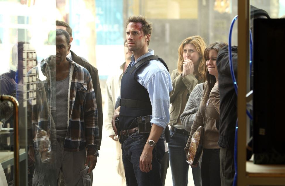 Кадр из этого хорошего сериала