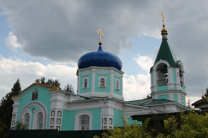 Церковь Илии Пророка в Ильинской Слободе в подмосковном городе Можайск