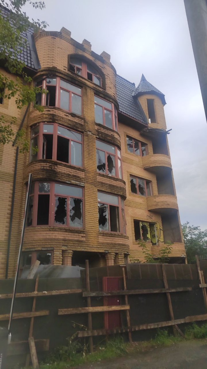 Виды частного сектора по дороге в Румянцево