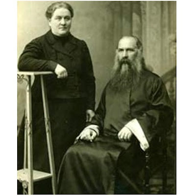 Иерей Николай Николаевич Микульшин с супругой