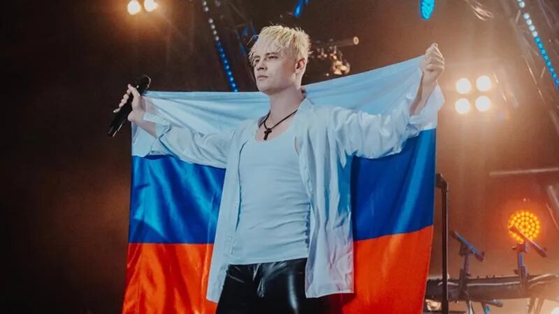 Фото из ткрытых источников. Шаман на концерте