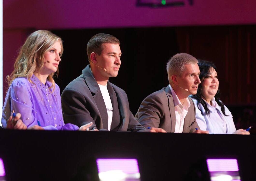 Эксперты за работой